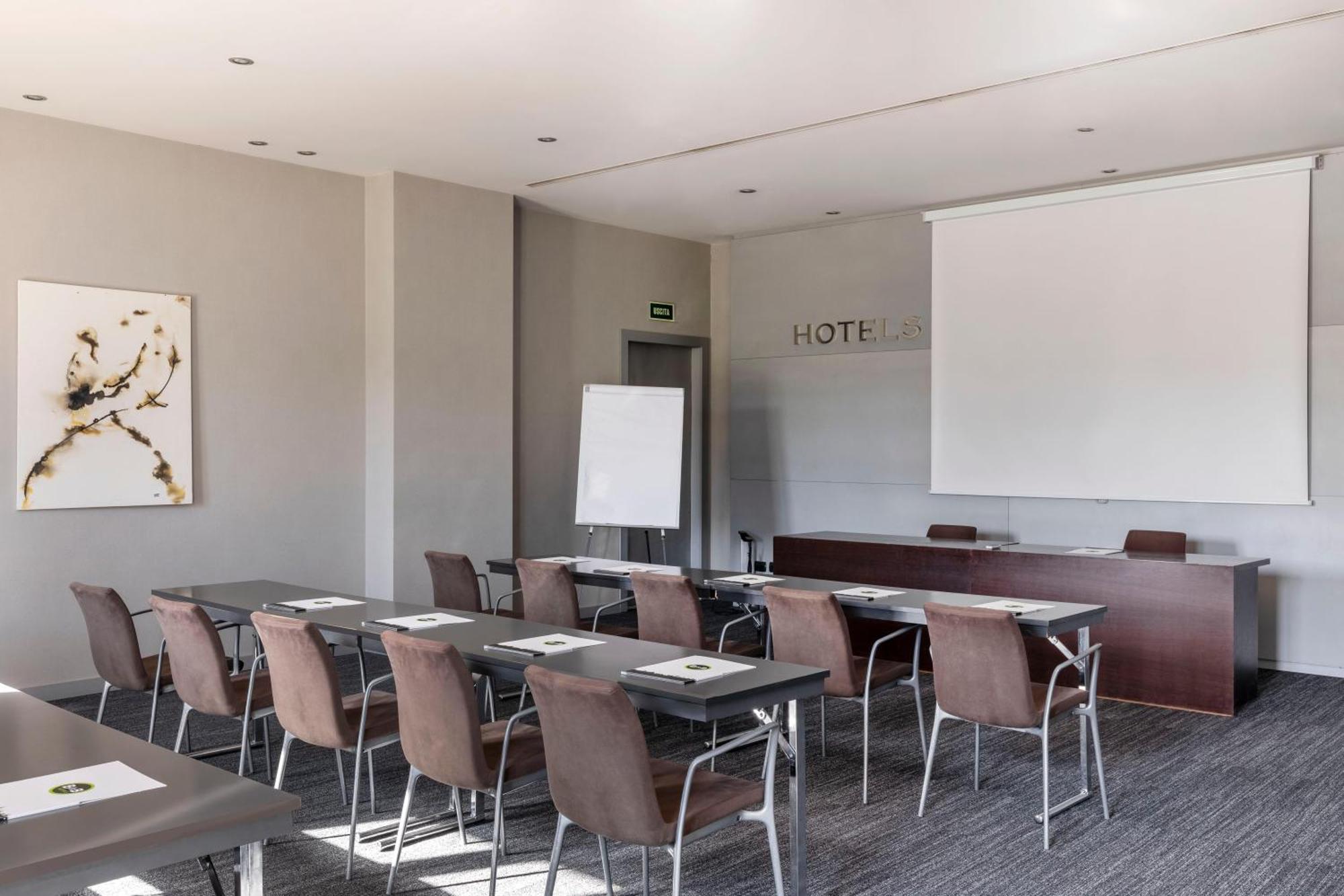 B&B Hotel Arezzo Hotel 3*